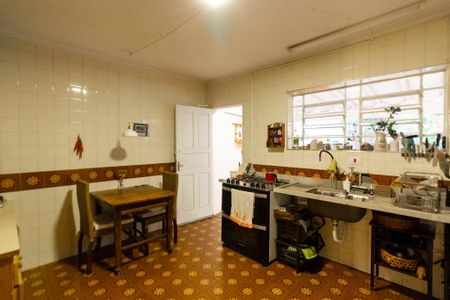 Casa à venda com 140m², 2 quartos e 1 vaga Casa à venda com 140m², 2 quartos e 1 vagaCozinha