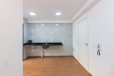 Apartamento para alugar com 36m², 2 quartos e 1 vaga Apartamento para alugar com 36m², 2 quartos e 1 vagaSala