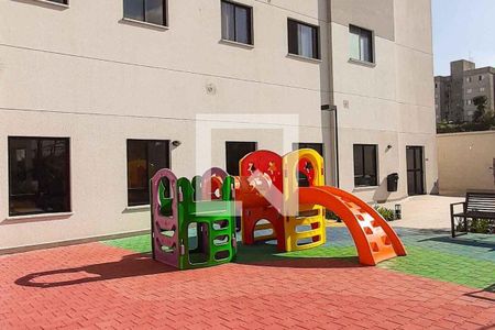 Apartamento para alugar com 36m², 2 quartos e 1 vaga Apartamento para alugar com 36m², 2 quartos e 1 vagaÁrea Comum - Playground