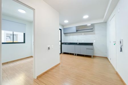 Sala de apartamento para alugar com 2 quartos, 36m² em Metalúrgicos, Osasco