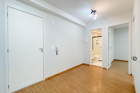 Sala de apartamento para alugar com 2 quartos, 36m² em Metalúrgicos, Osasco