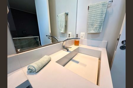 Casa de condomínio à venda com 95m², 3 quartos e 2 vagas Casa de condomínio à venda com 95m², 3 quartos e 2 vagasBanheiro Social