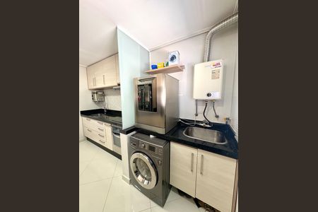 Casa de condomínio à venda com 95m², 3 quartos e 2 vagas Casa de condomínio à venda com 95m², 3 quartos e 2 vagasÁrea de Serviço