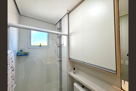 Casa de condomínio à venda com 95m², 3 quartos e 2 vagas Casa de condomínio à venda com 95m², 3 quartos e 2 vagasBanheiro Social