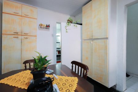 Casa à venda com 200m², 4 quartos e 2 vagasCasa 1 - Copa