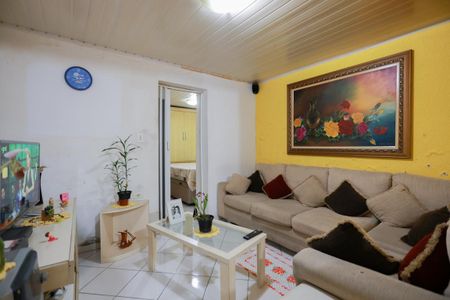 Casa à venda com 200m², 4 quartos e 2 vagasCasa 2 - Sala
