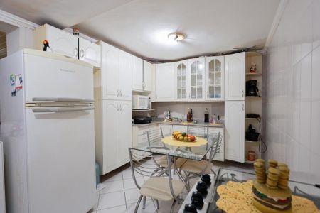 Casa à venda com 200m², 4 quartos e 2 vagasCasa 2 - Cozinha