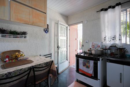 Casa à venda com 200m², 4 quartos e 2 vagasCasa 1 - Cozinha