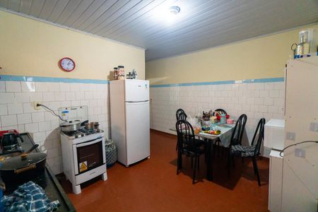 Casa à venda com 184m², 4 quartos e 1 vagaCasa 1 - Cozinha