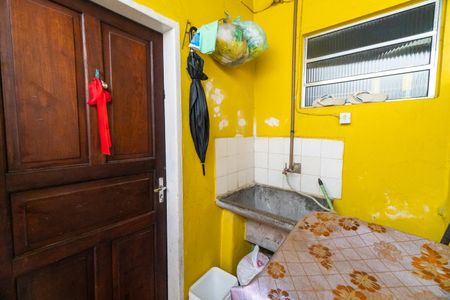 Casa à venda com 184m², 4 quartos e 1 vagaCasa 2 - Lavanderia