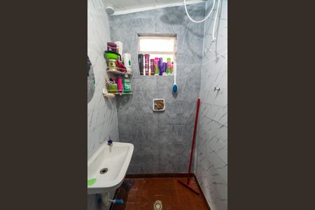 Casa à venda com 184m², 4 quartos e 1 vagaCasa 2 - Banheiro Detalhe