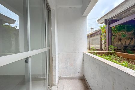 Apartamento à venda com 72m², 3 quartos e 1 vaga Apartamento à venda com 72m², 3 quartos e 1 vagaVaranda da Sala