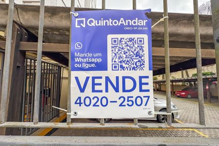 Apartamento à venda com 72m², 3 quartos e 1 vaga Apartamento à venda com 72m², 3 quartos e 1 vagaPlaca