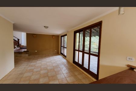Casa de condomínio para alugar com 415m², 4 quartos e 4 vagasCozinha