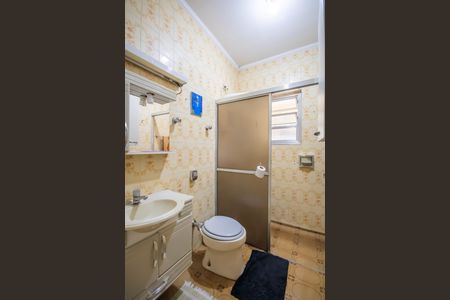 Casa à venda com 143m², 2 quartos e 3 vagas Casa à venda com 143m², 2 quartos e 3 vagasBanheiro 1