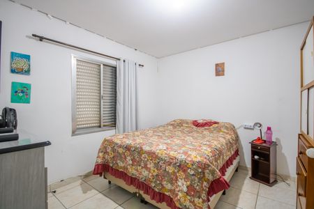 Casa à venda com 143m², 2 quartos e 3 vagas Casa à venda com 143m², 2 quartos e 3 vagasQuarto 1