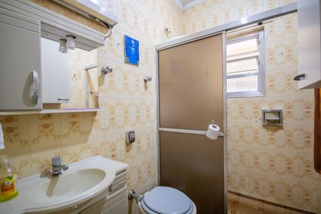 Casa à venda com 143m², 2 quartos e 3 vagas Casa à venda com 143m², 2 quartos e 3 vagasBanheiro 1