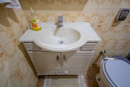 Casa à venda com 143m², 2 quartos e 3 vagas Casa à venda com 143m², 2 quartos e 3 vagasBanheiro 1