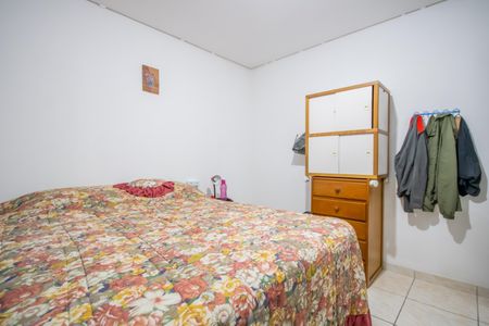 Casa à venda com 143m², 2 quartos e 3 vagas Casa à venda com 143m², 2 quartos e 3 vagasQuarto 1