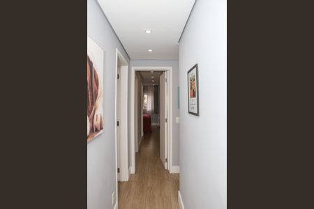 Apartamento à venda com 145m², 2 quartos e 3 vagas Apartamento à venda com 145m², 2 quartos e 3 vagasCorredor