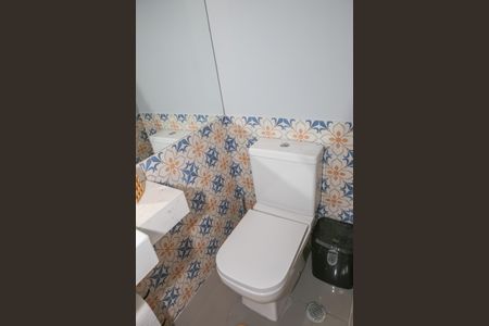 Apartamento à venda com 145m², 2 quartos e 3 vagas Apartamento à venda com 145m², 2 quartos e 3 vagasLavabo