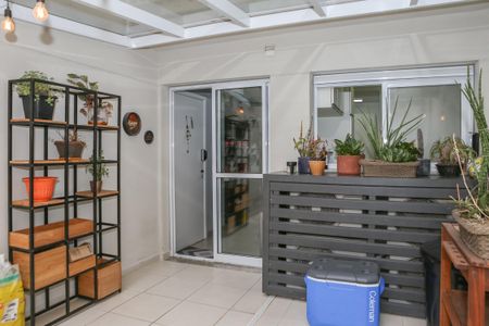 Apartamento à venda com 145m², 2 quartos e 3 vagas Apartamento à venda com 145m², 2 quartos e 3 vagasGarden