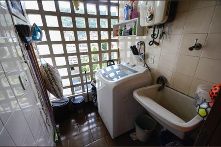 Apartamento à venda com 61m², 2 quartos e 1 vagaÁrea de Serviço