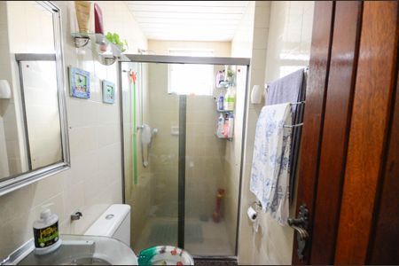 Apartamento à venda com 61m², 2 quartos e 1 vagaBanheiro Social