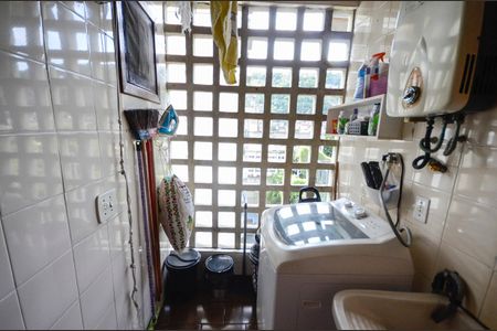 Apartamento à venda com 61m², 2 quartos e 1 vagaÁrea de Serviço