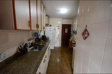Apartamento à venda com 61m², 2 quartos e 1 vagaCozinha