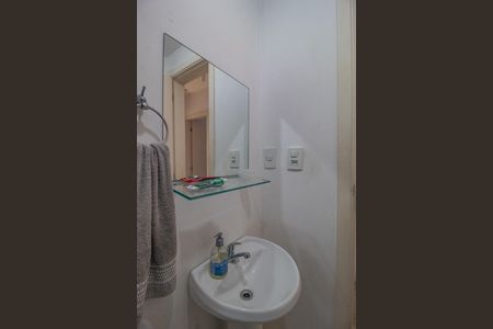 Apartamento à venda com 61m², 3 quartos e 1 vaga Apartamento à venda com 61m², 3 quartos e 1 vagaBanheiro