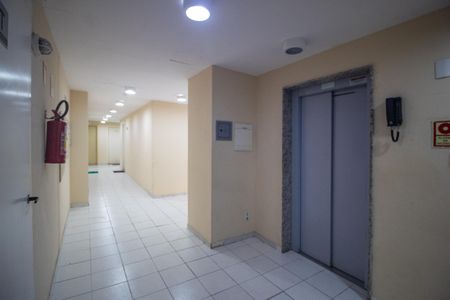 Apartamento à venda com 61m², 3 quartos e 1 vaga Apartamento à venda com 61m², 3 quartos e 1 vagaHall de entrada