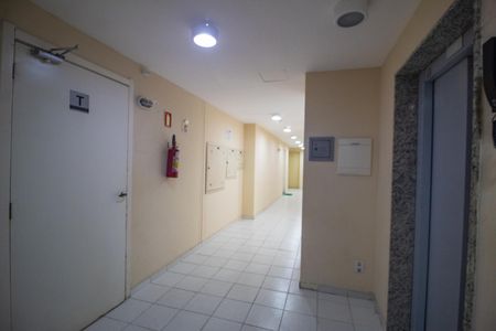 Apartamento à venda com 61m², 3 quartos e 1 vaga Apartamento à venda com 61m², 3 quartos e 1 vagaHall de entrada