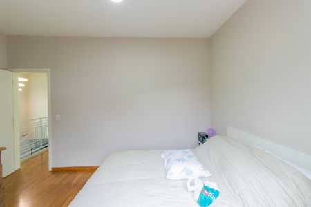 Casa de condomínio para alugar com 250m², 4 quartos e 4 vagasSuíte 1