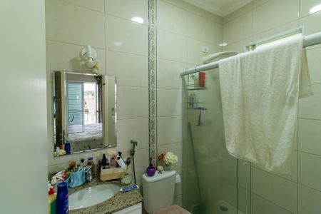 Casa de condomínio para alugar com 250m², 4 quartos e 4 vagasBanheiro da Suíte 3