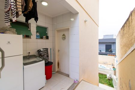 Casa de condomínio para alugar com 250m², 4 quartos e 4 vagasÁrea de Serviço