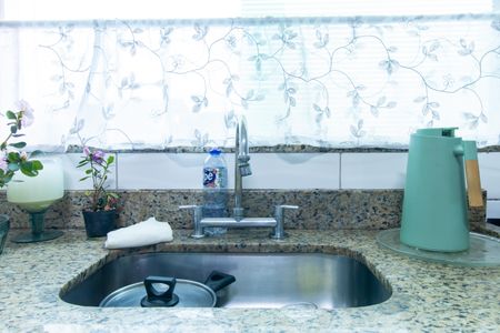 Casa de condomínio para alugar com 250m², 4 quartos e 4 vagasCozinha