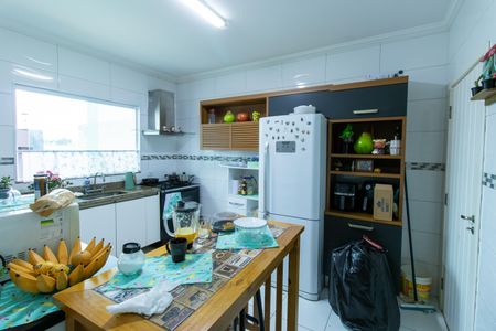 Casa de condomínio para alugar com 250m², 4 quartos e 4 vagasCozinha