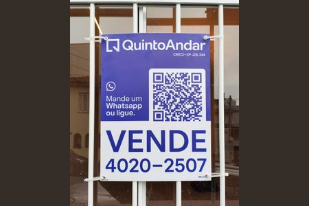 Casa à venda com 140m², 3 quartos e 2 vagas Casa à venda com 140m², 3 quartos e 2 vagasPlaca