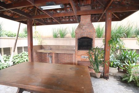 Apartamento à venda com 68m², 3 quartos e 1 vagaÁrea comum - Churrasqueira