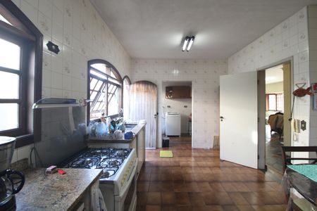 Casa à venda com 200m², 4 quartos e 4 vagasCozinha