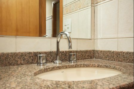 Apartamento à venda com 95m², 3 quartos e 2 vagasBanheiro