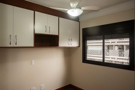 Apartamento à venda com 95m², 3 quartos e 2 vagasQuarto 2