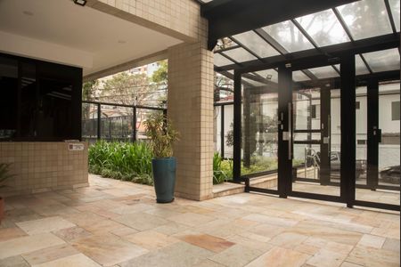 Apartamento à venda com 95m², 3 quartos e 2 vagasHall de entrada