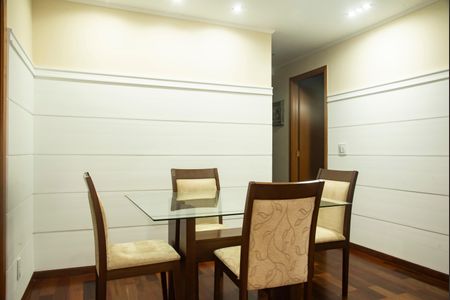 Apartamento à venda com 95m², 3 quartos e 2 vagasSala