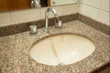 Apartamento à venda com 95m², 3 quartos e 2 vagasBanheiro