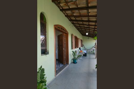 Casa à venda com 301m², 4 quartos e 4 vagas Casa à venda com 301m², 4 quartos e 4 vagasÁrea Externa