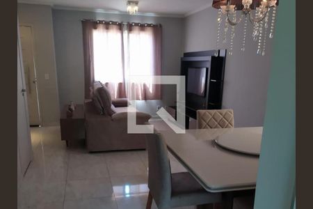 Casa para alugar com 117m², 3 quartos e 2 vagasSala