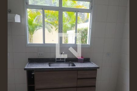 Casa para alugar com 117m², 3 quartos e 2 vagasCozinha 