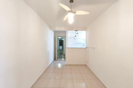 Apartamento à venda com 47m², 2 quartos e 1 vaga Apartamento à venda com 47m², 2 quartos e 1 vagaSala